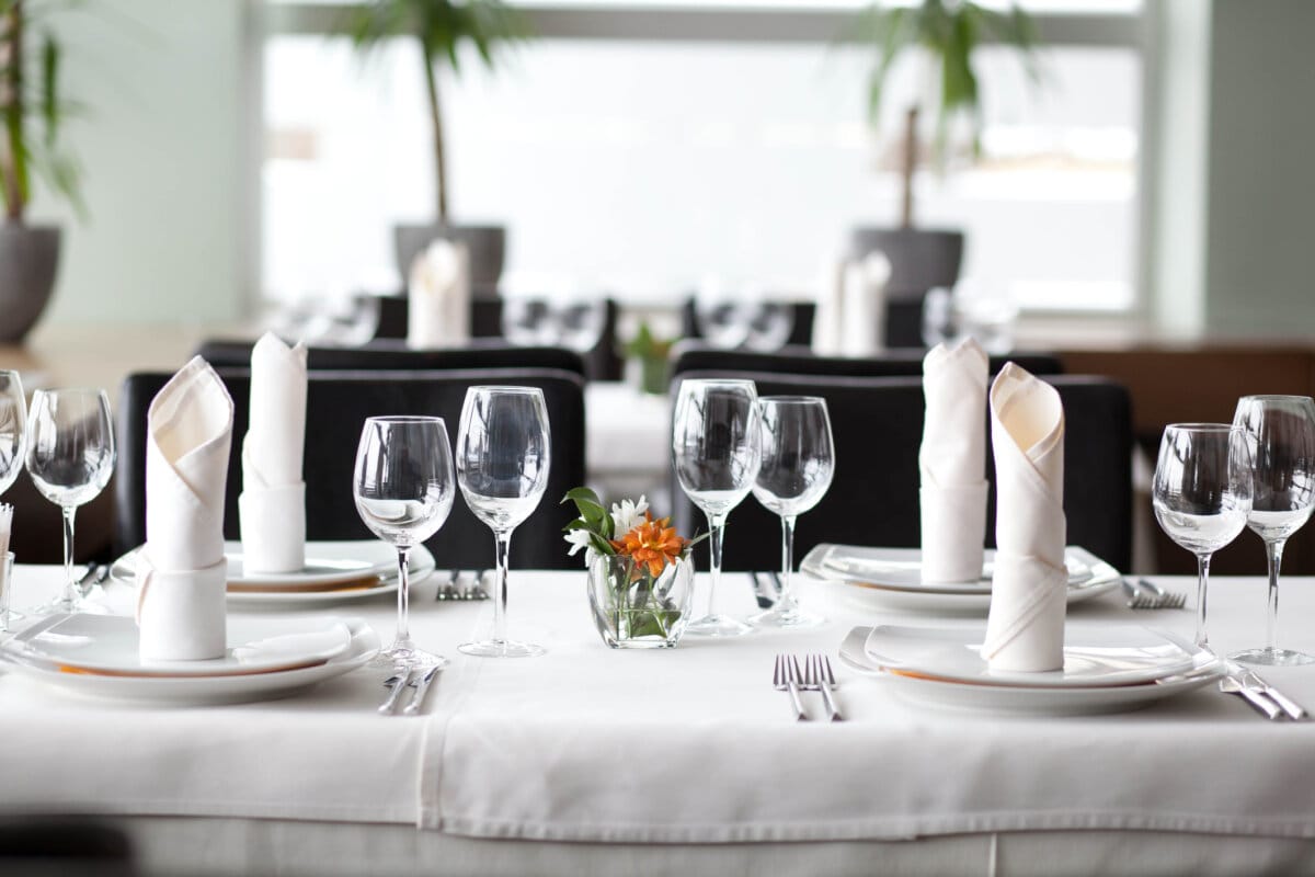 Restaurant Table Layout Ideas Thimble restaurant-table-layout-ideas-thimble