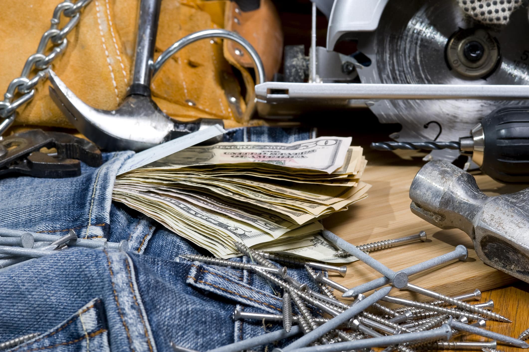 How much do carpenters make? Thimble