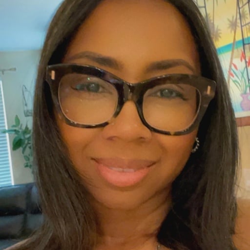 Vee M Broker Success Associate Roseville CA